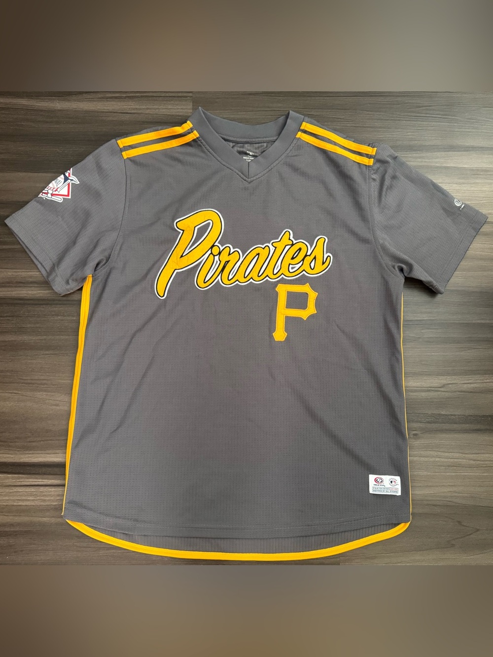 True Fan Pittsburgh Pirates MLB Baseball Pull Over Stitched T-shirt Jersey XL